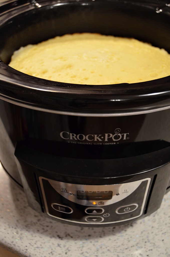 Chec cu cirese confiate la slow cooker Crock-Pot