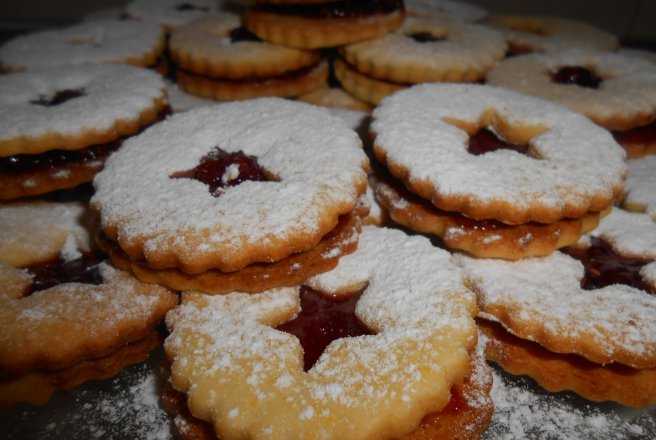 Biscuiti Linzer