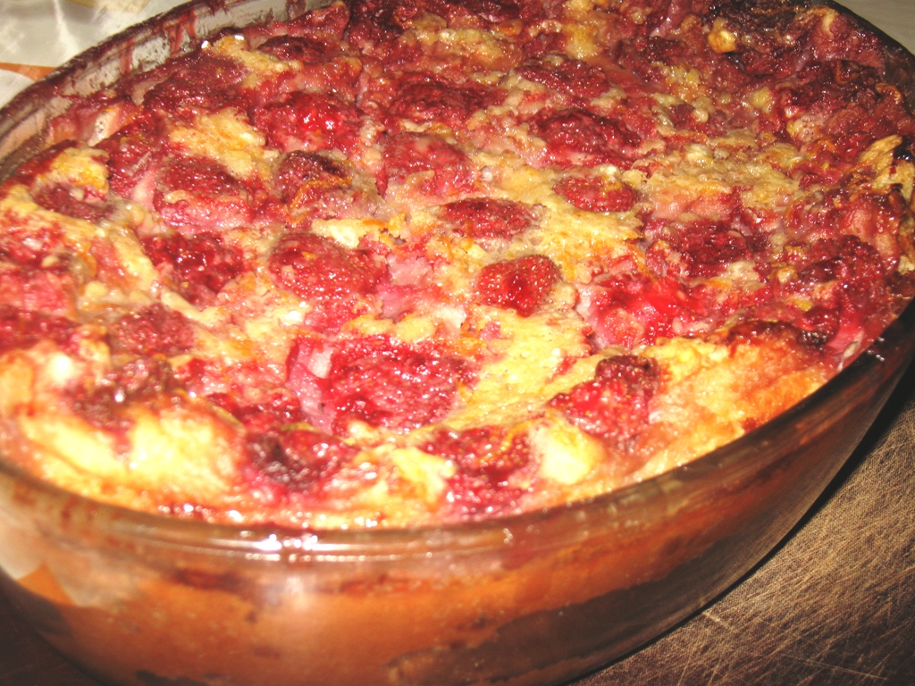 Clafoutis cu capsune