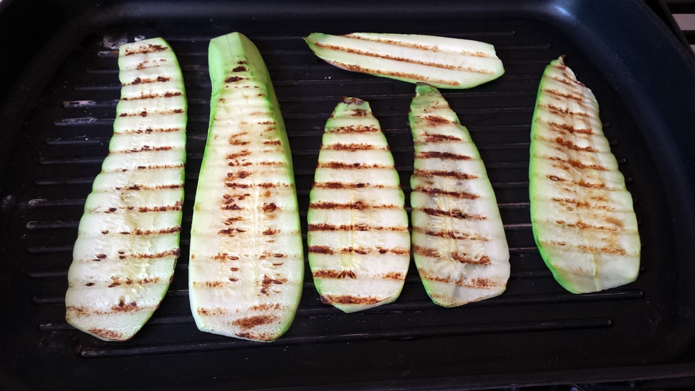 Insalata di zucchine alla menta