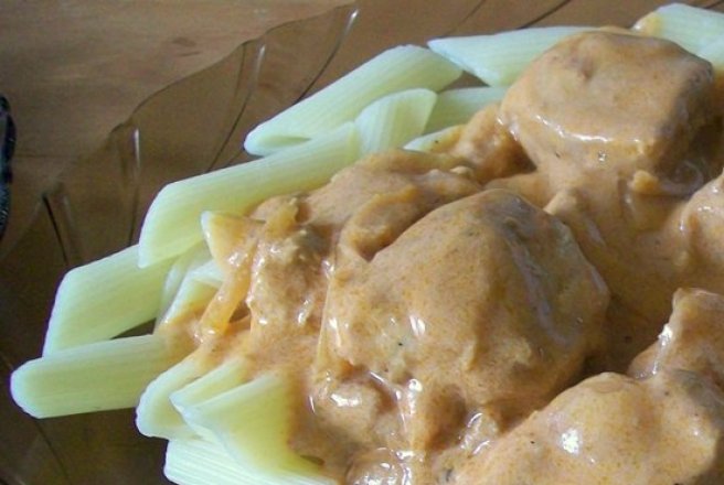 Pui Stroganoff