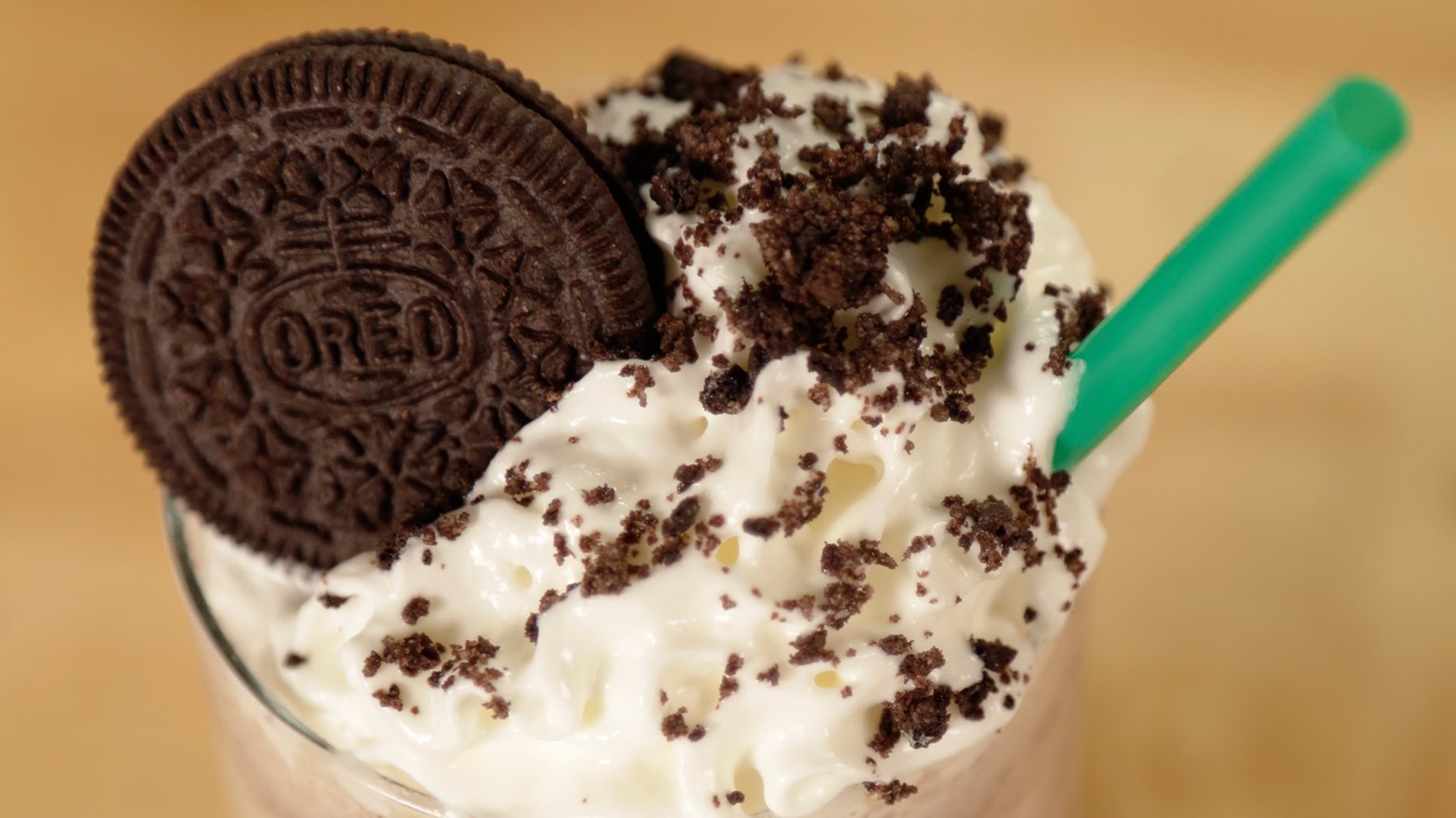 Cum sa faci acasa Oreo Frappuccino ca la Starbucks