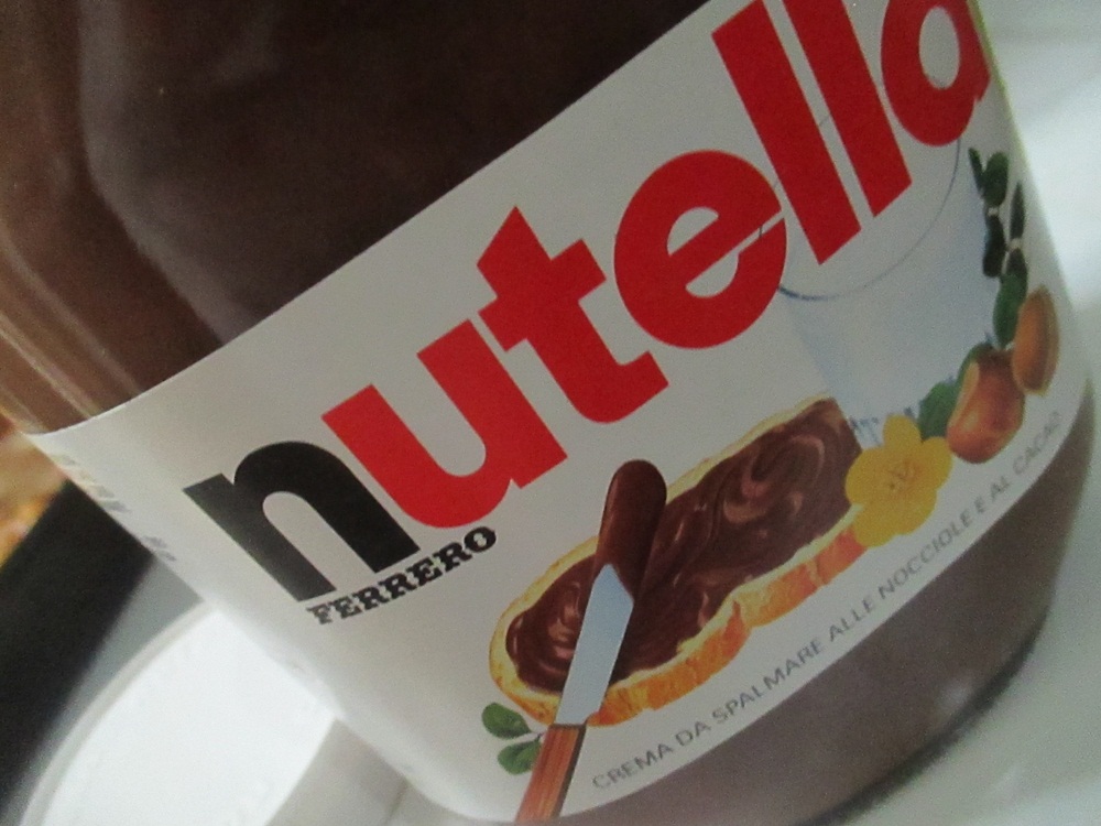 Foietaj cu crema banane si nutella