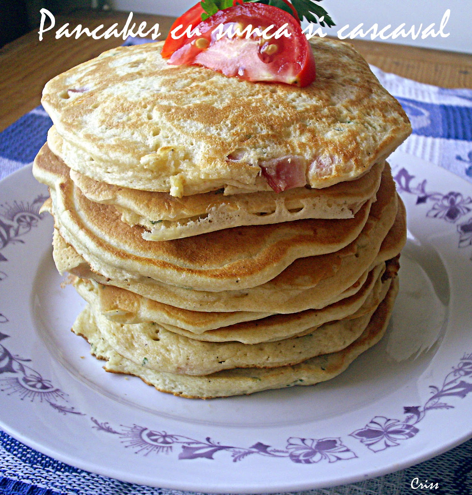 Pancakes cu sunca si cascaval