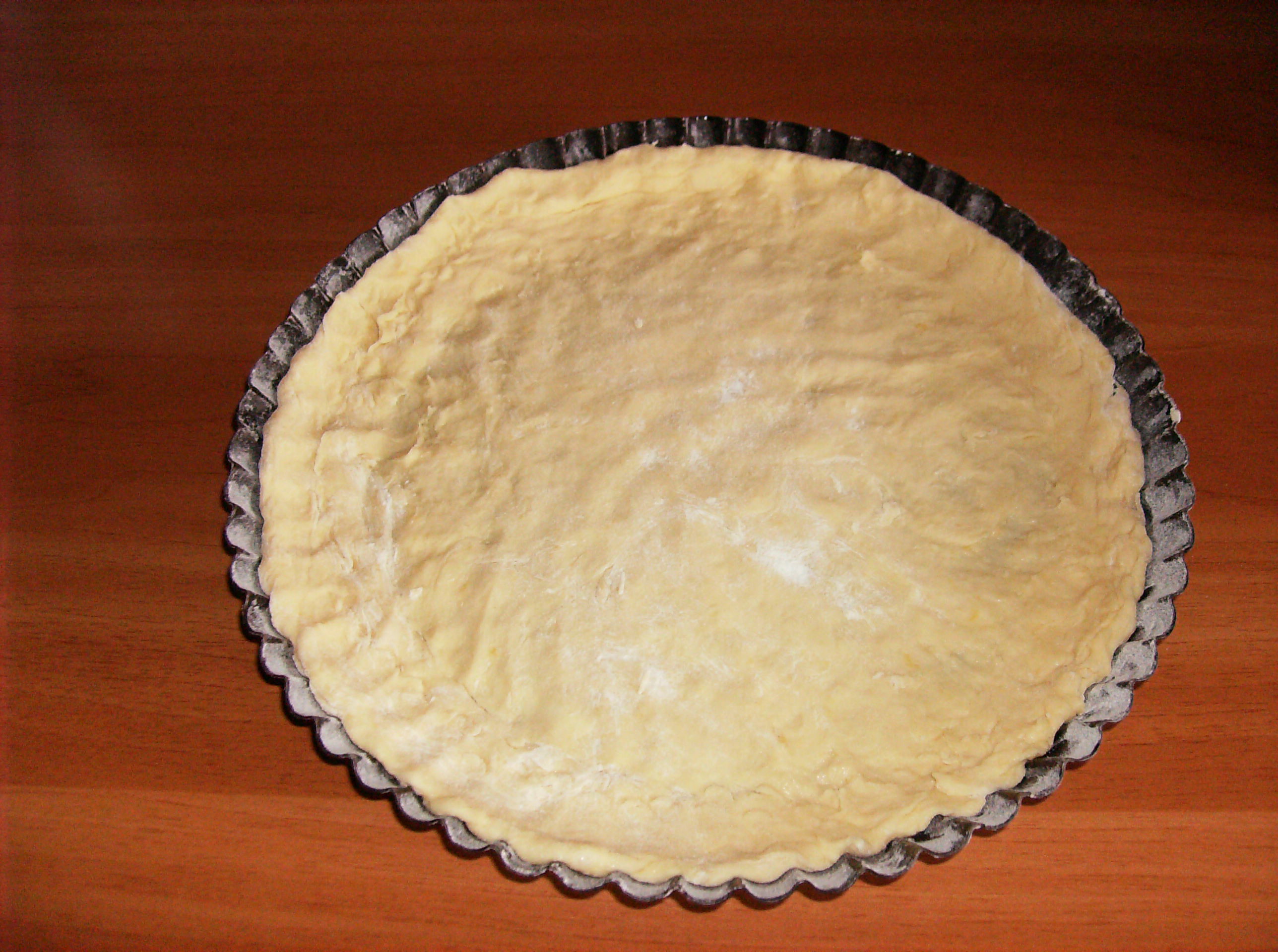 Quiche Lorraine-„plăcintă-deschisă” cu smântână