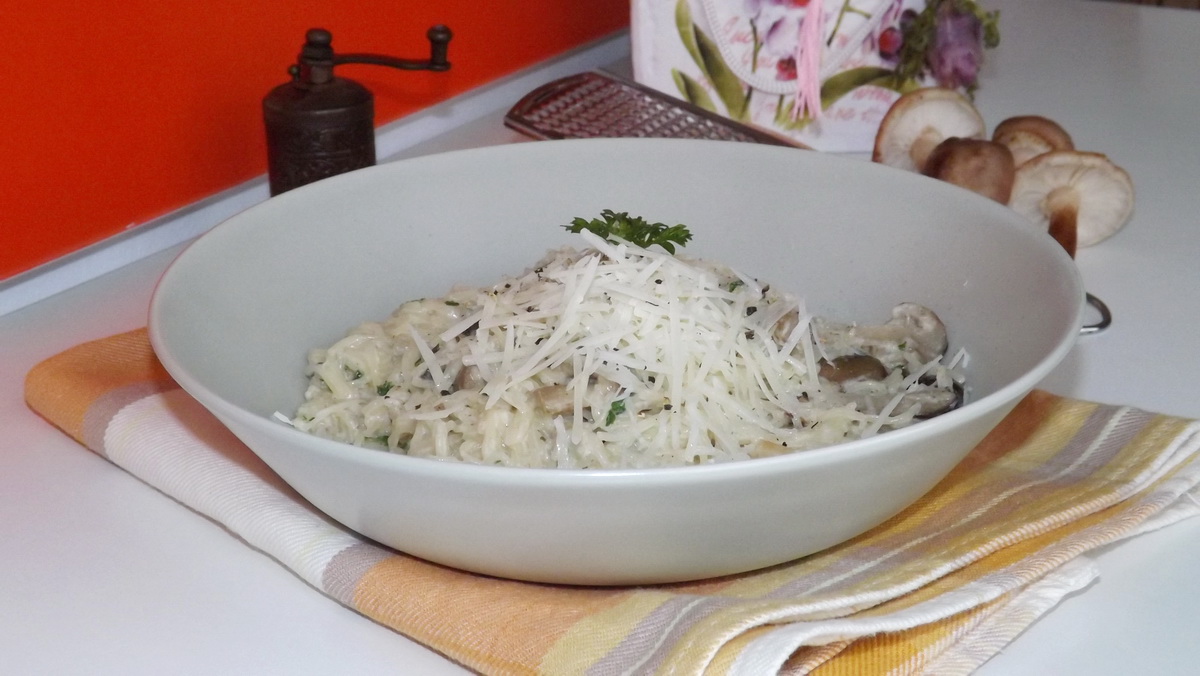 Vermicelli cu ghebe si parmezan