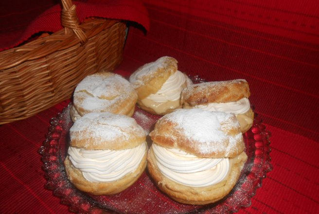 Choux a la Creme