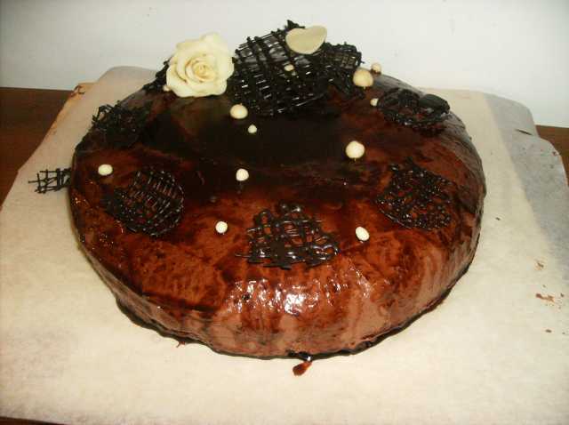 Tort ciocolatos