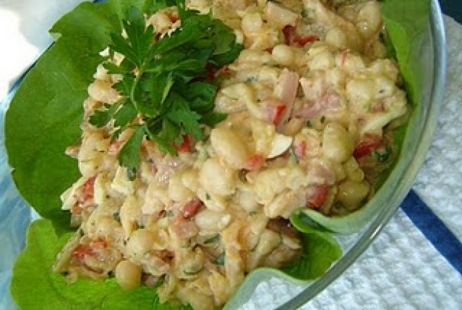 Salata de fasole boabe cu maioneza