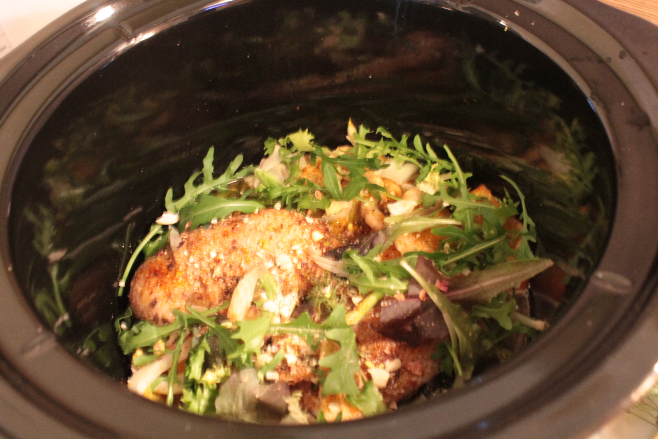 Piept de rata cu fistic, citrice si rucola la slow cooker Crock-Pot