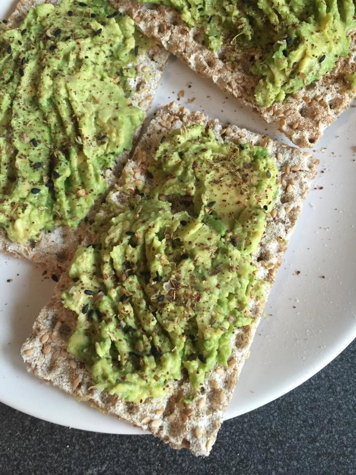 Gustare rapida cu avocado si Za'atar