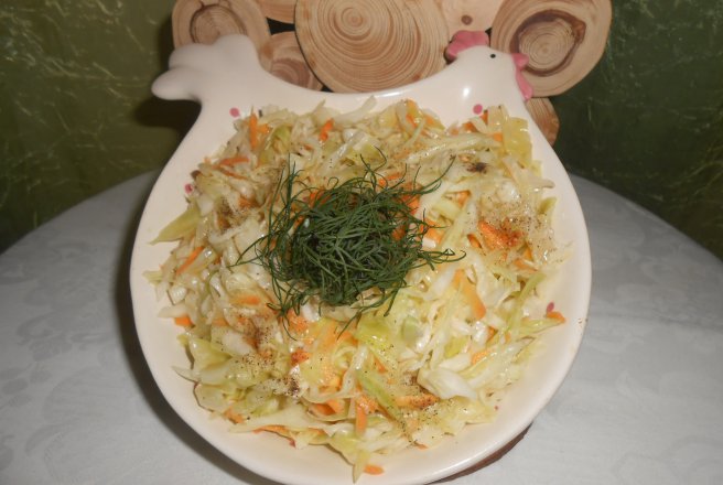 Salata de varza cu morcov