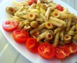 Salata de penne cu sos pesto-1