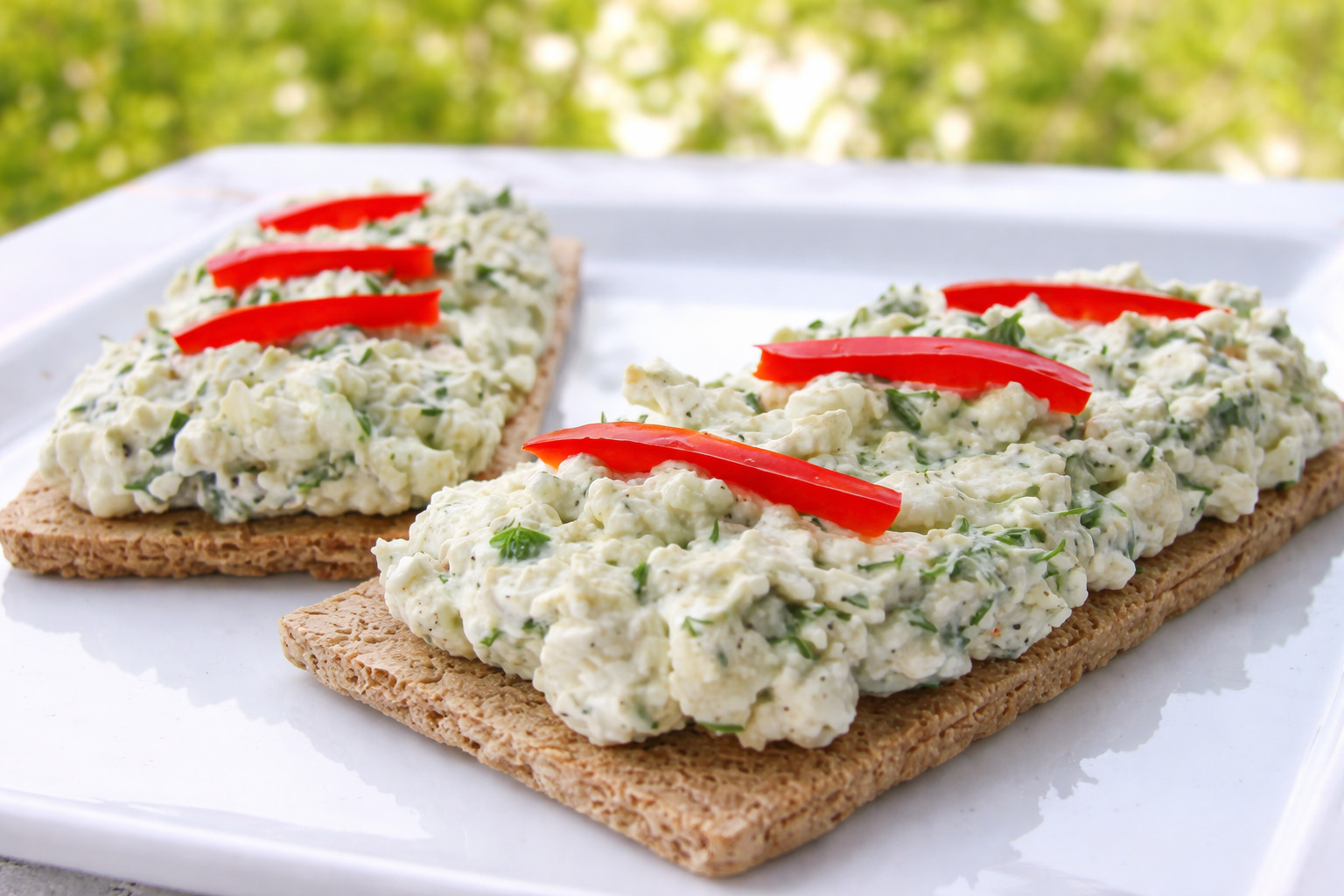 Salata de oua cu panite