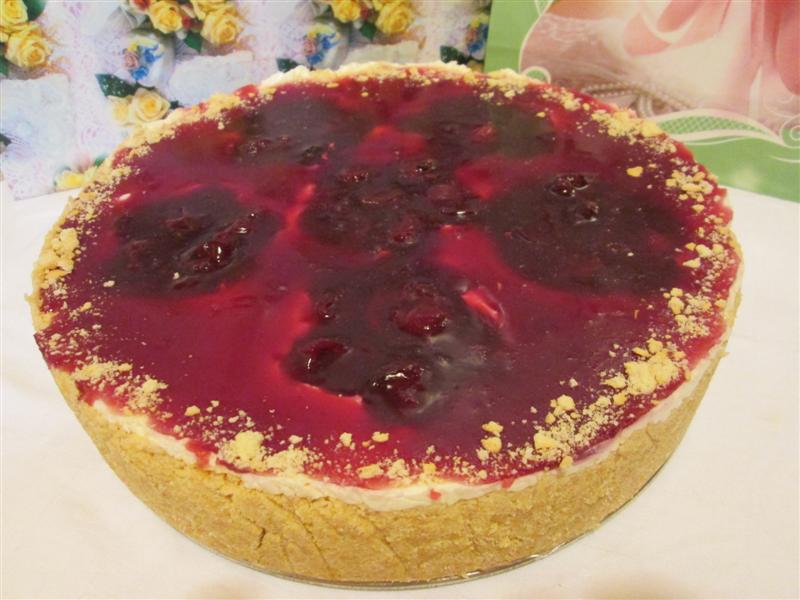 Cheesecake cu visine (fara coacere)