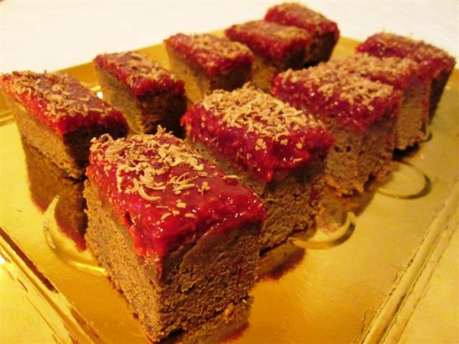 Brownie cu zmeura