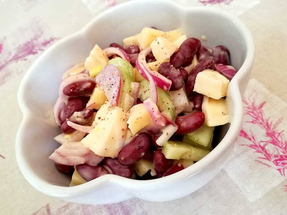 Salata de fasole rosie cu maioneza