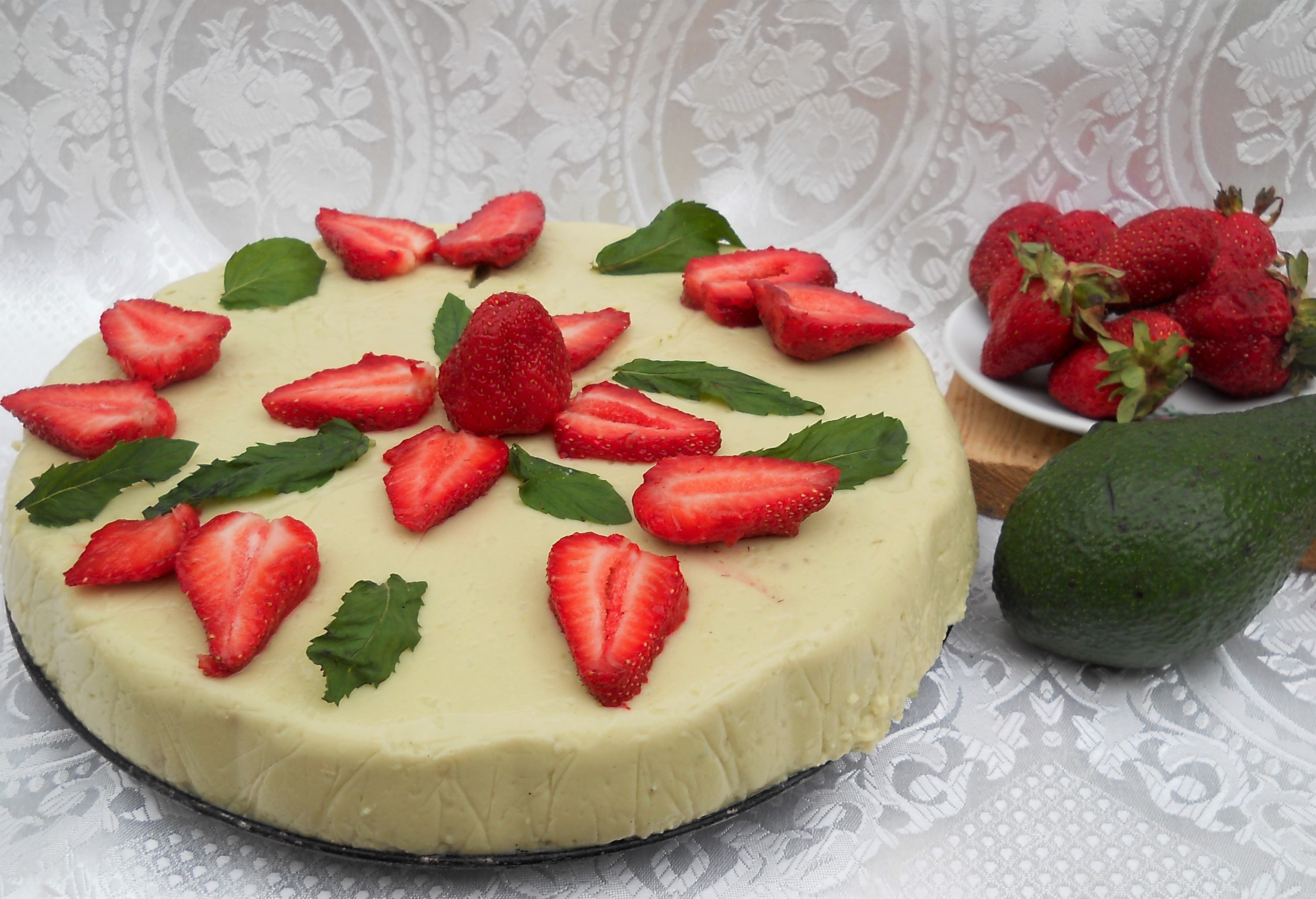 Cheesecake cu avocado