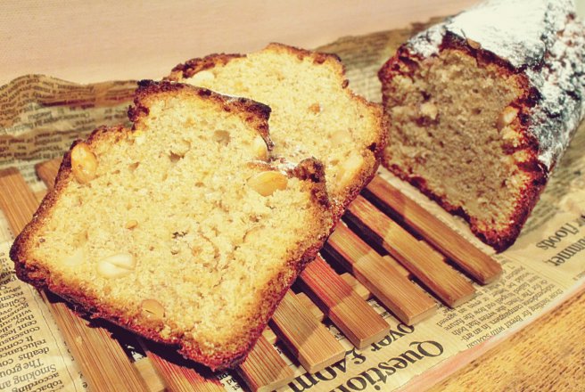 Banana bread cu arahide - chec cu banane si arahide