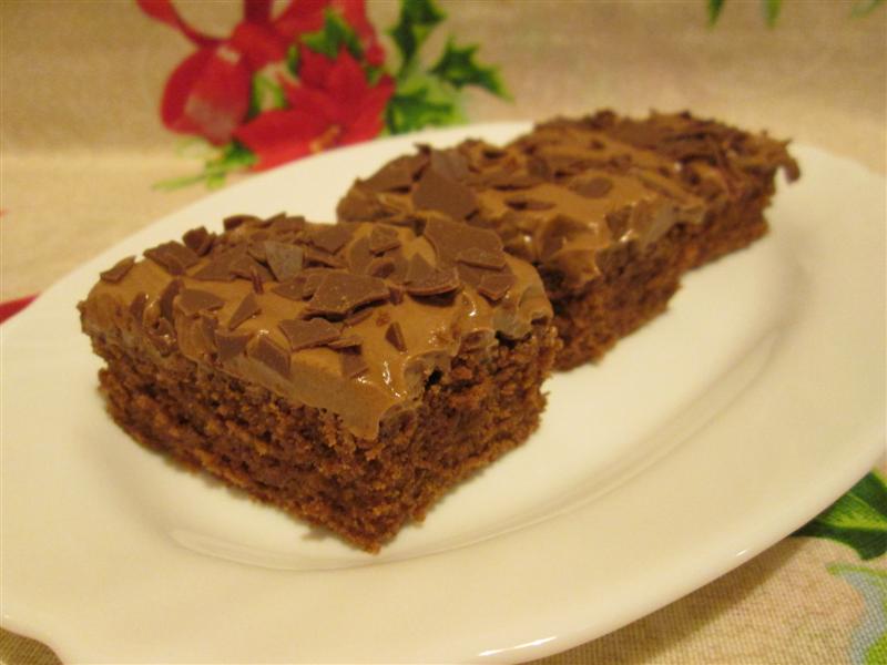 Brownie cu crema de ciocolata