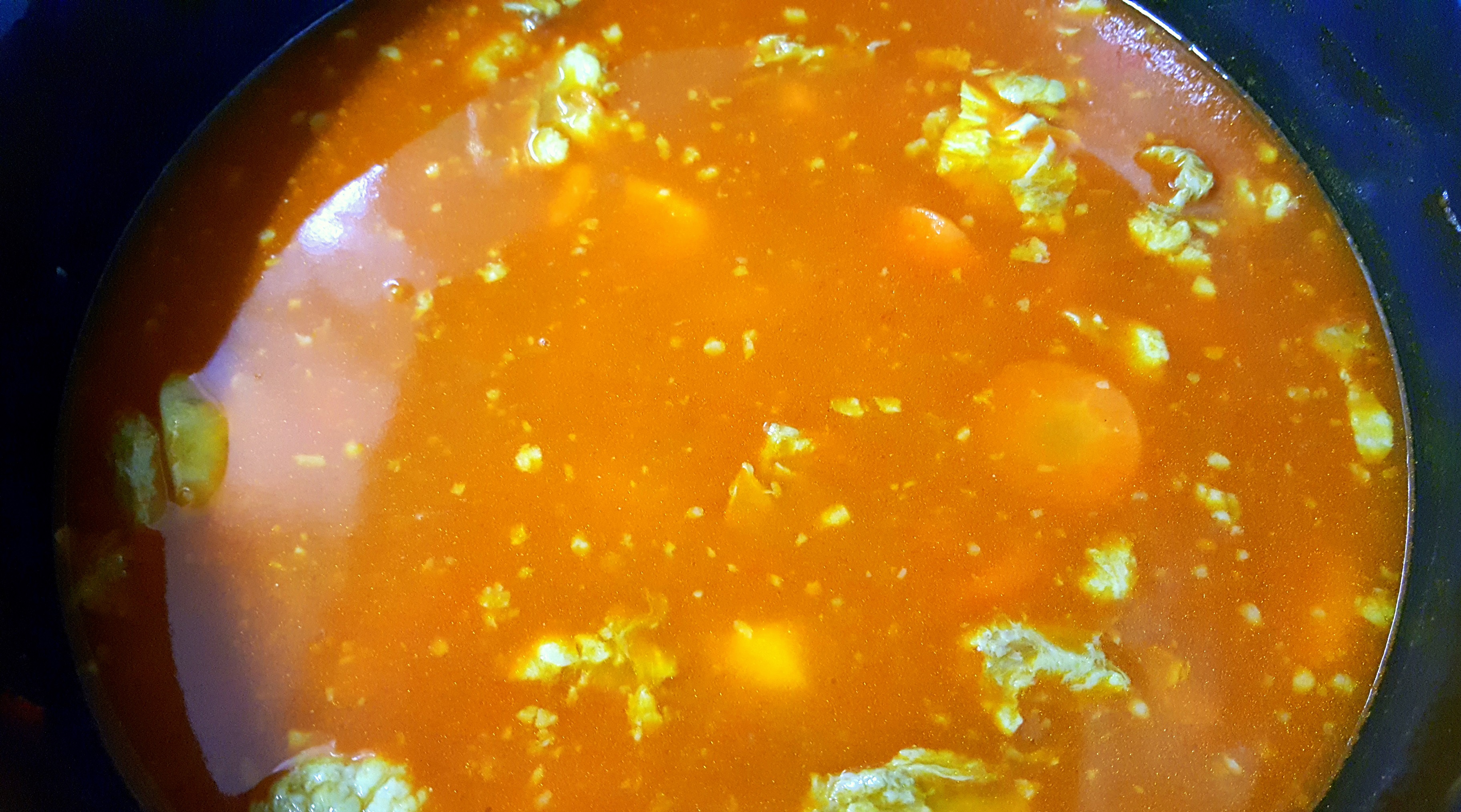 Reteta traditionala de gulas unguresc cu galuste