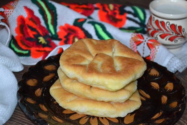 Aperitiv placinta cu urda si marar ca in Maramures