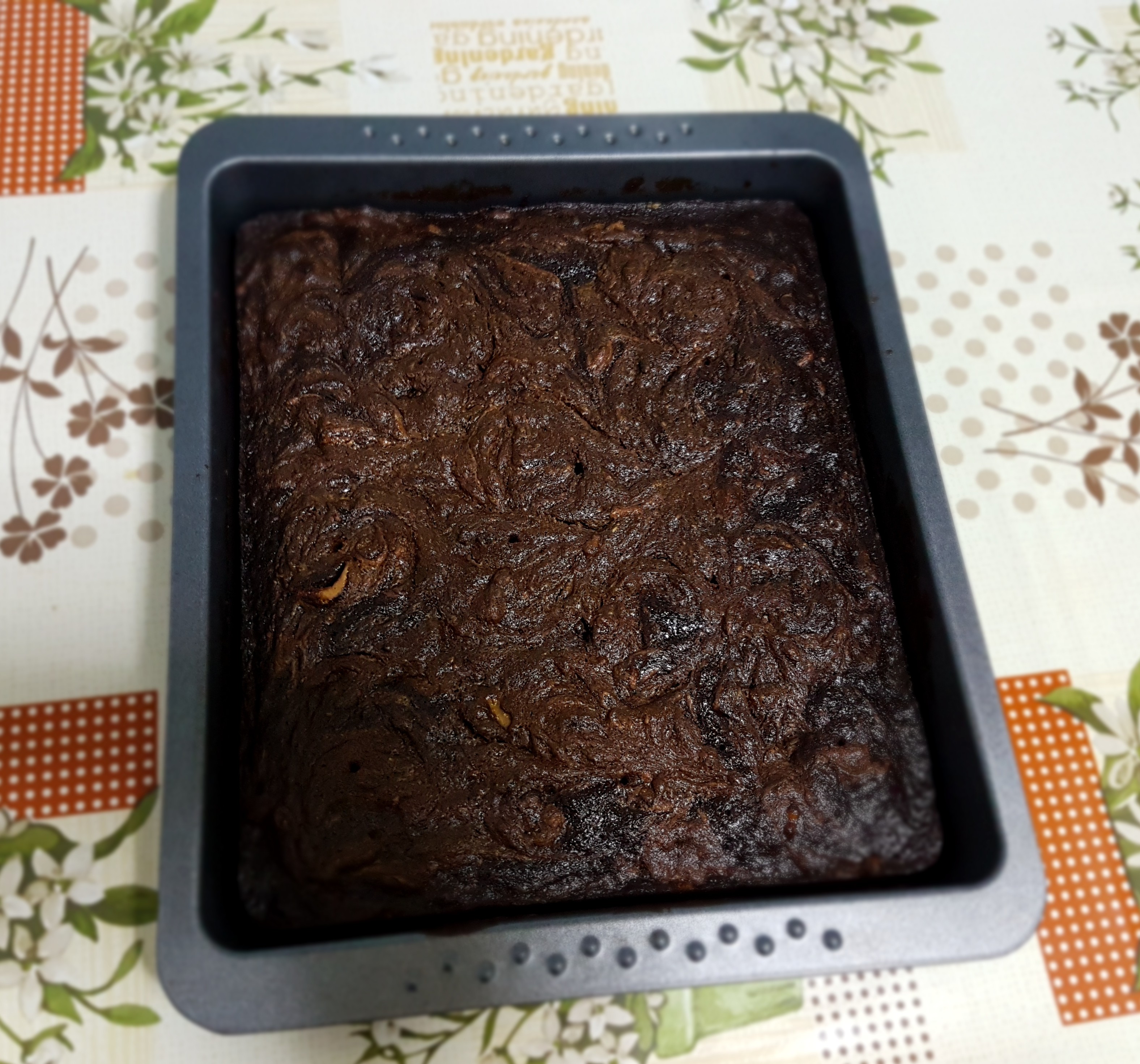 Desert brownie cu banane si unt de arahide