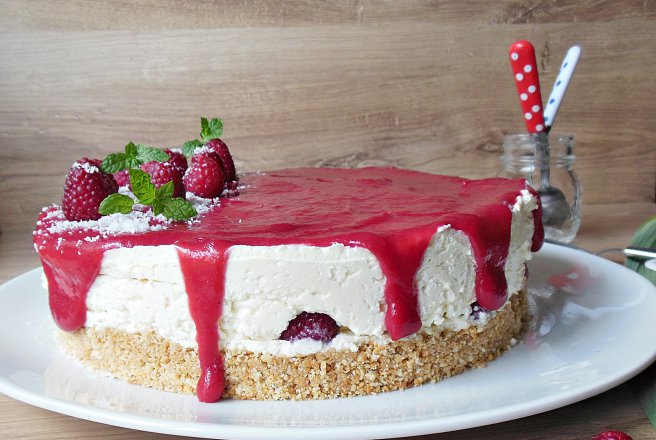 Desert cheesecake cu zmeura