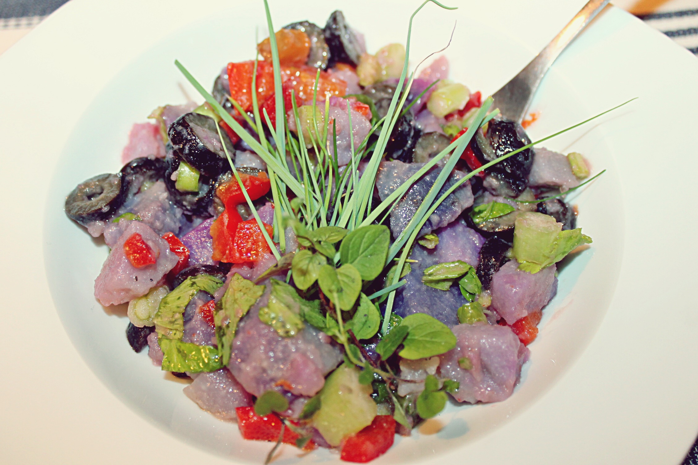 Salata de cartofi violet