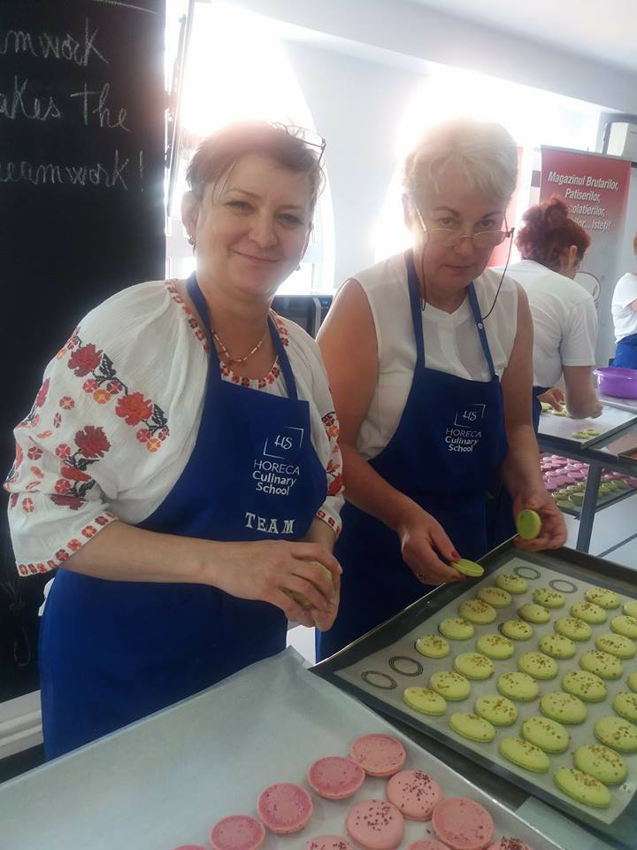 O noua experienta, o alta provocare! Macarons! ;)