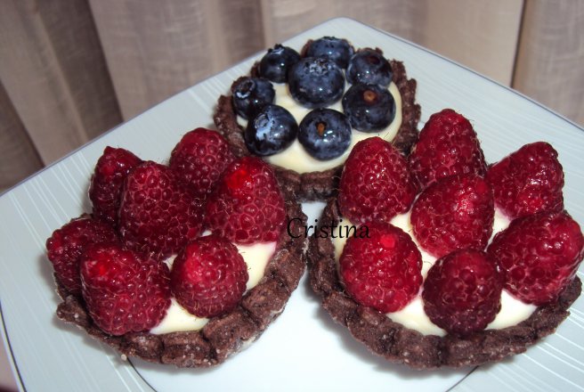 Desert tarte cu mascarpone si zmeura