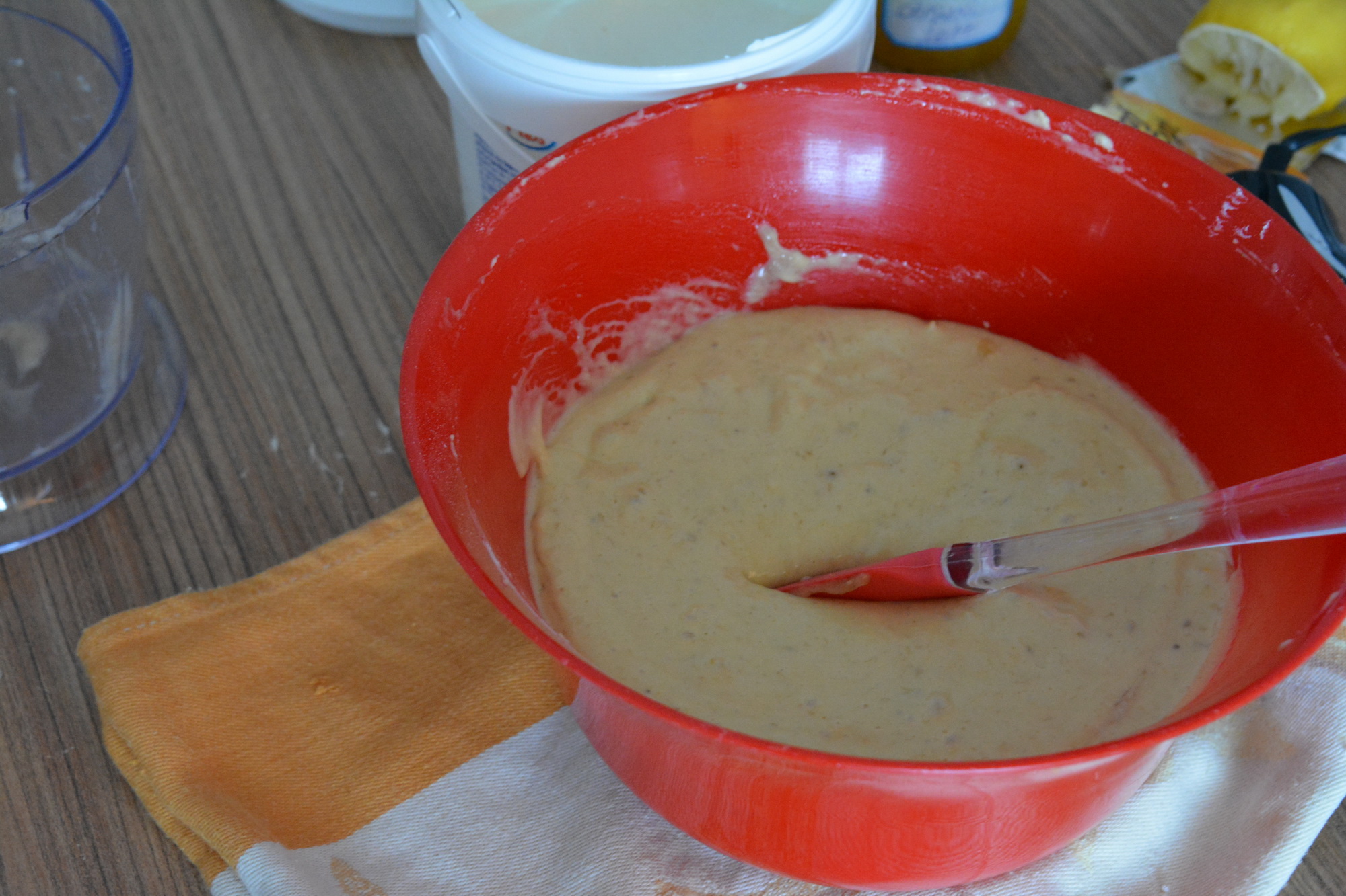 Desert banana bread cu afine si ciocolata cu menta