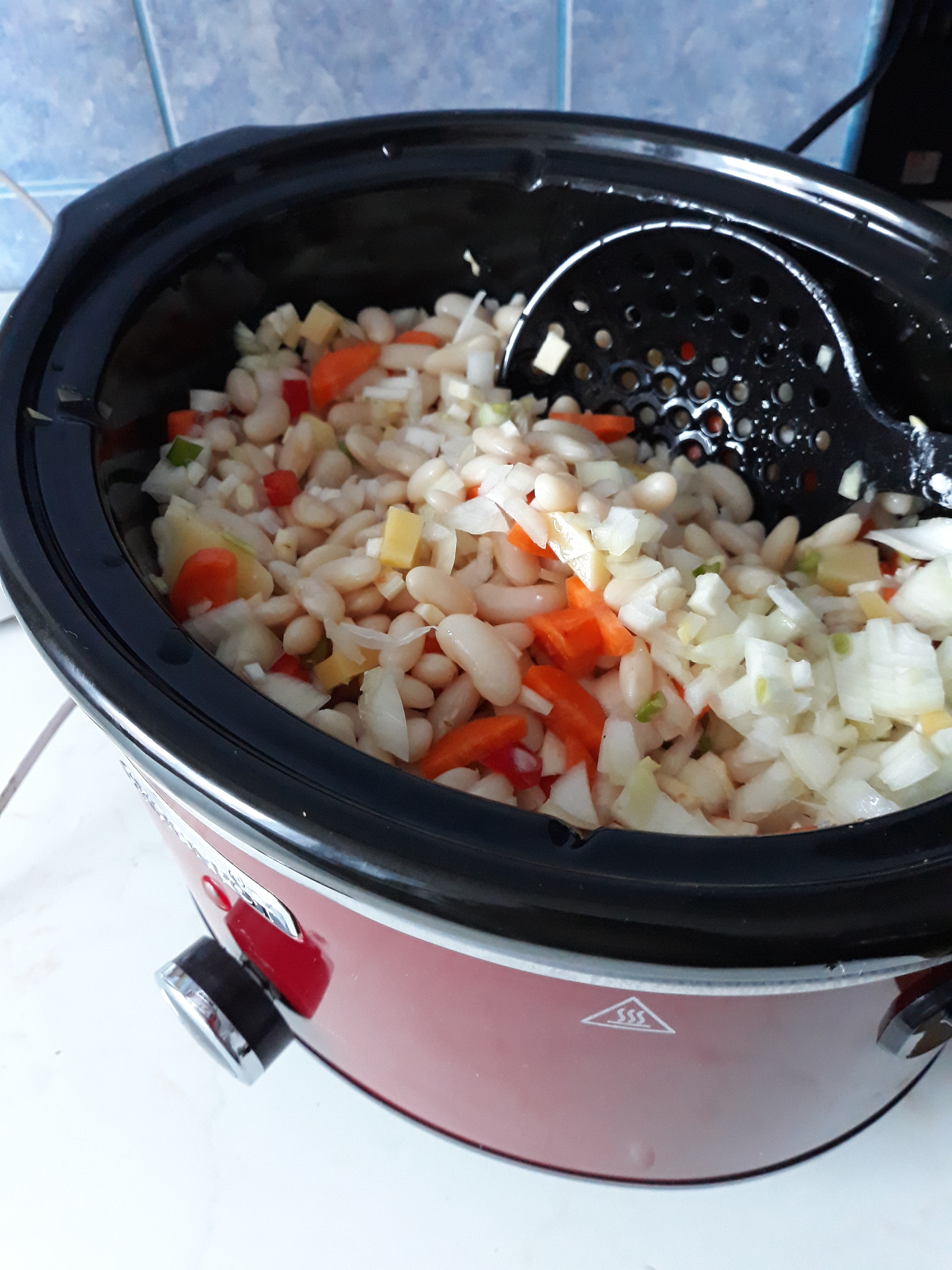 Iahnie de fasole in slowcooker Crock-Pot