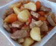 Gulas de porc cu legume-1