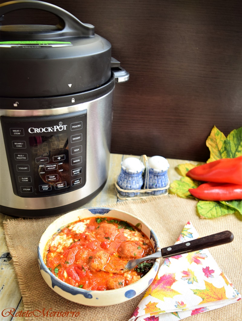 Tocana de ardei copti cu galuste bavareze, la Multicooker Crock Pot Express cu gatire sub presiune