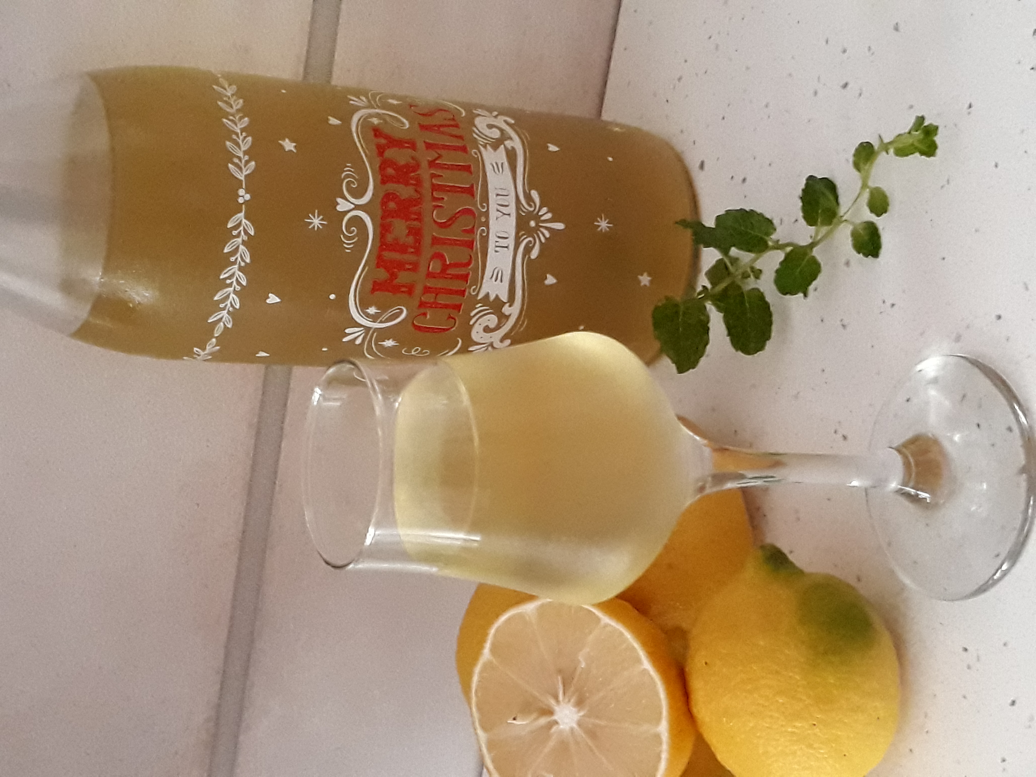 Lichior de casa Limoncello