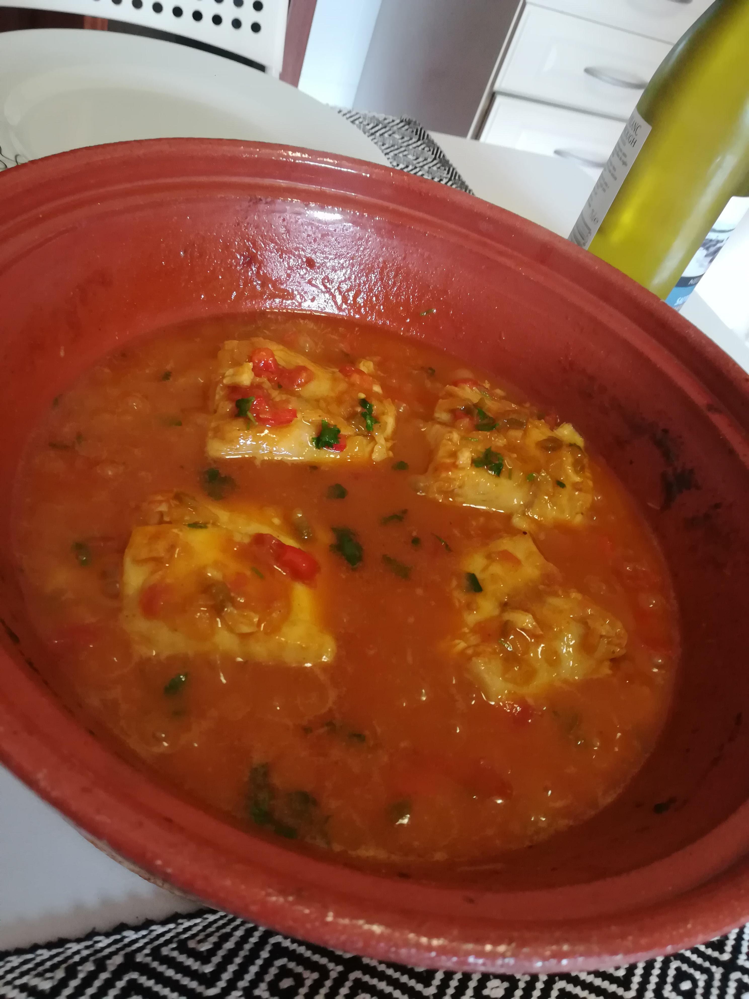 Fileuri de peste cu sos de curry si lapte de cocos