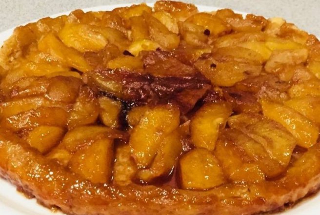 Desert tarta Tatin cu mere