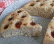 Focaccia pufoasa cu rosii cherry si usturoi-18