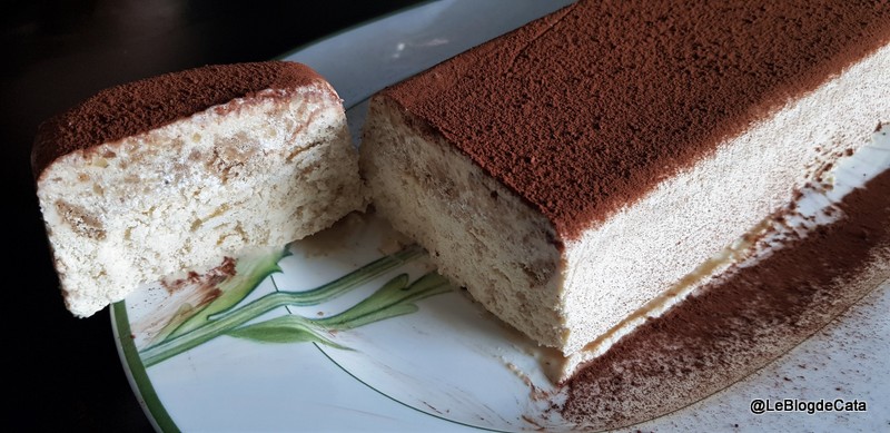 Desert parfait tiramisu