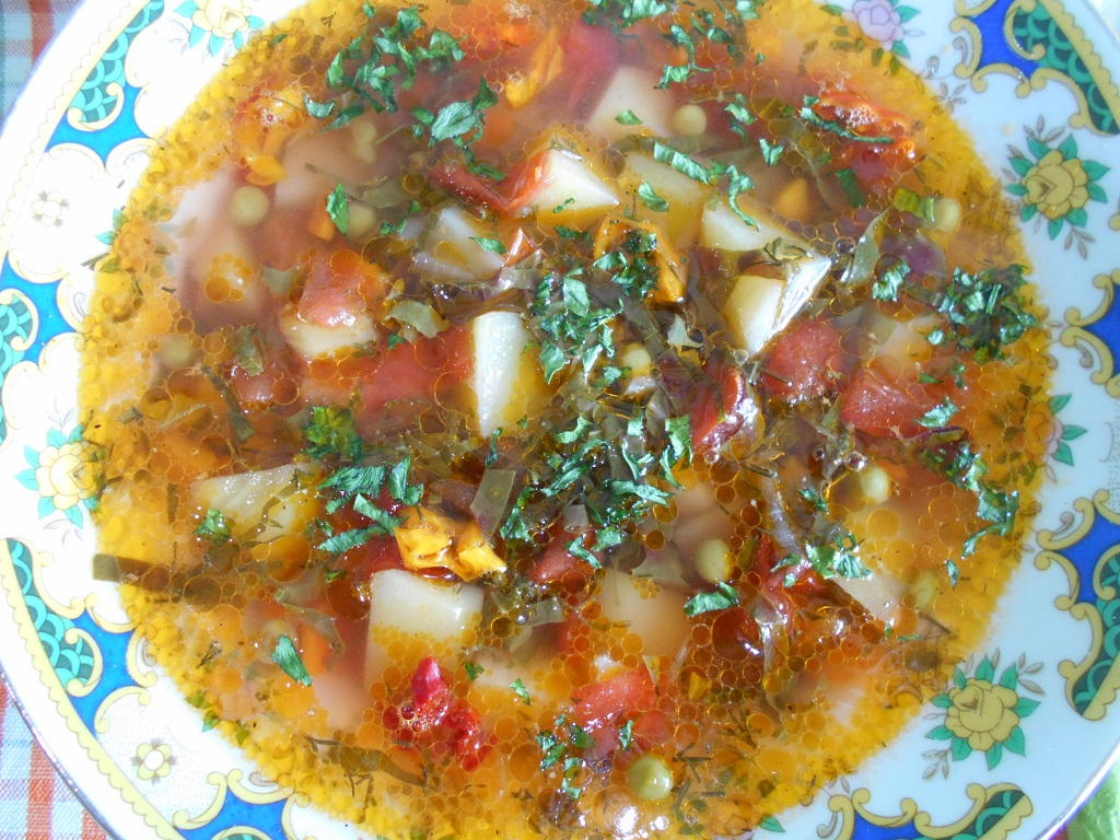 Bors de legume, cu loboda si leustean