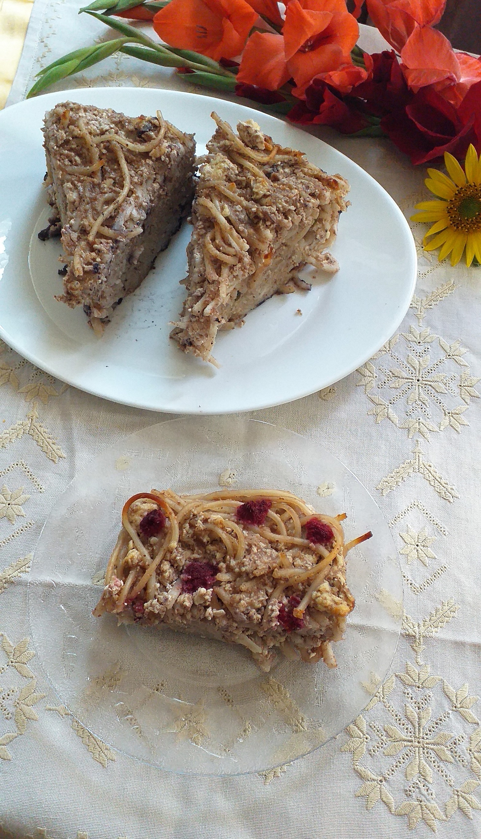 Desert budinca de macaroane cu branza si nuca