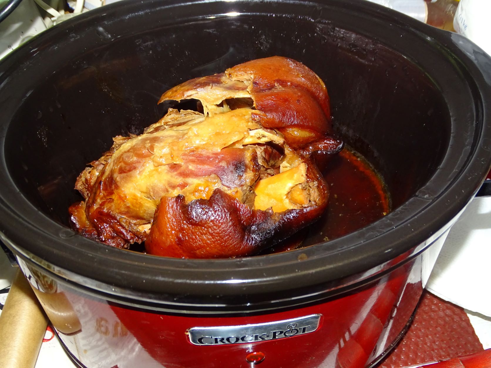 Ciolan afumat pregatit la slow cooker Crock Pot