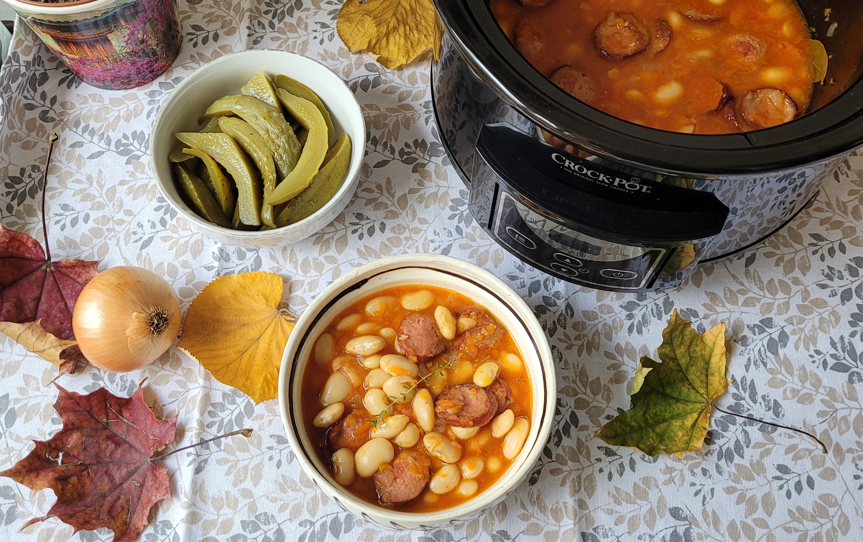 Iahnie de fasole la slow cooker Crock Pot