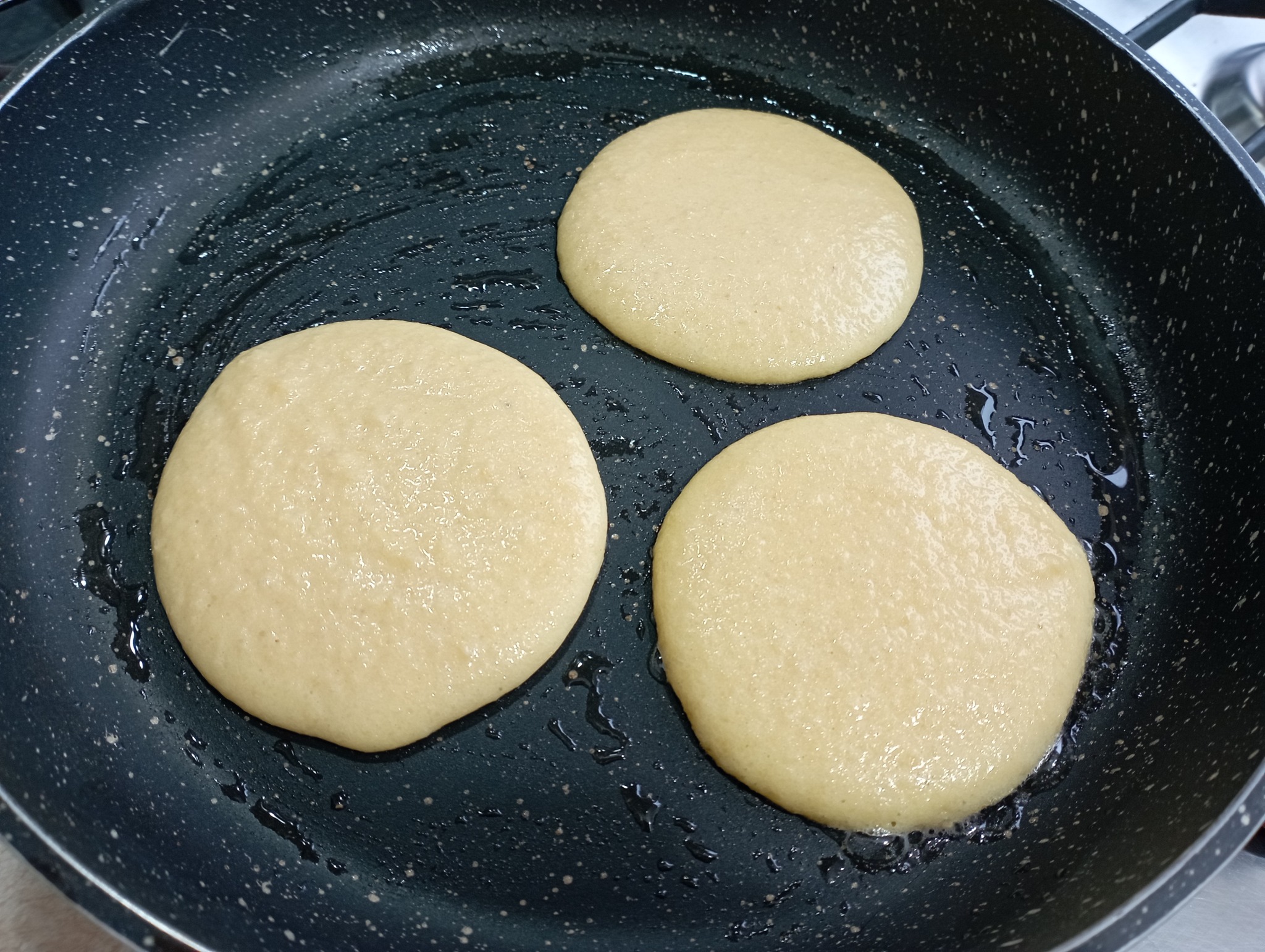 Reteta de pancakes (clatite) cu faina de migdale