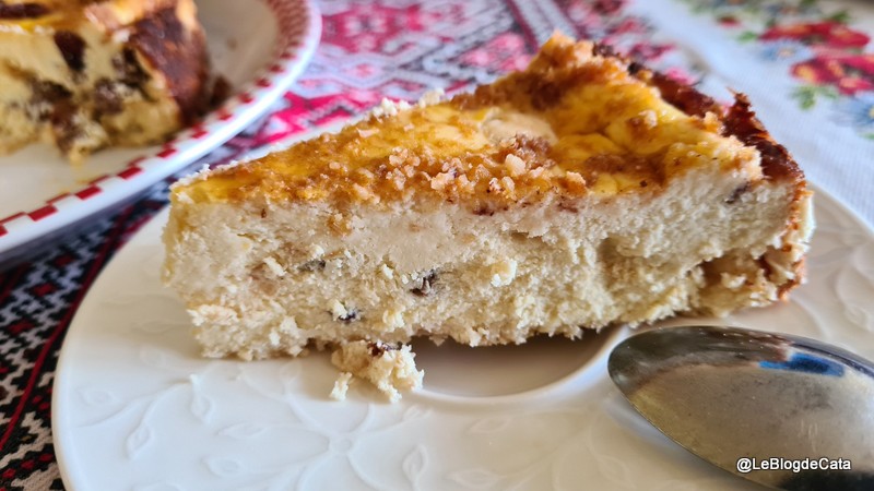 Reteta pasca cu ciocolata alba - Deliciu fara zahar si fara gluten