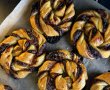Rulouri cu fistic și gem de vișine - Delicioși și ușor de făcut-2